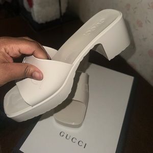 White Gucci Mules 🤍🤍
